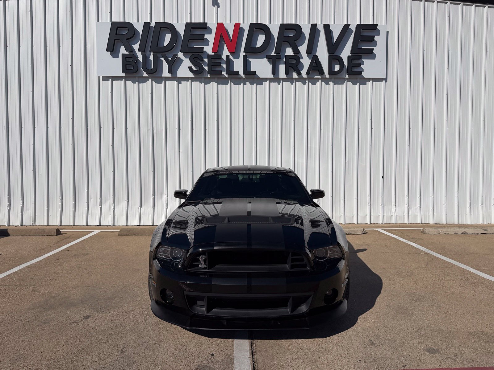 Used 2014 Ford Mustang Shelby GT500 w/ Equipment Group 821A RWD image 10