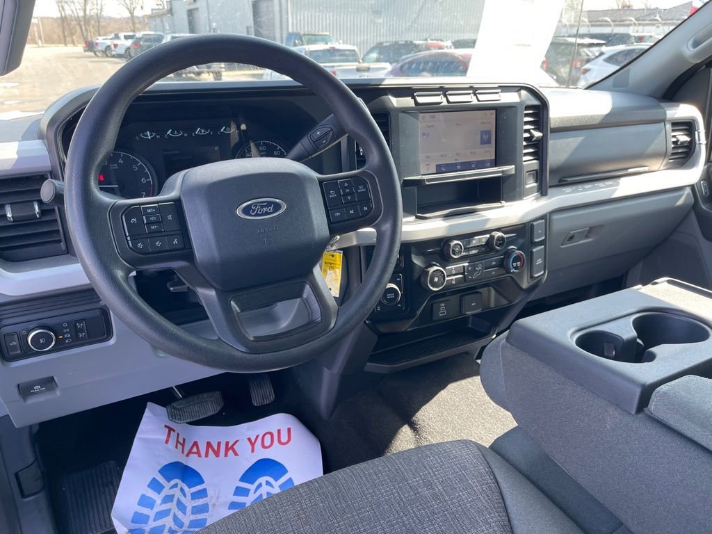 Used 2024 Ford F250 XLT AWD/4WD image 10