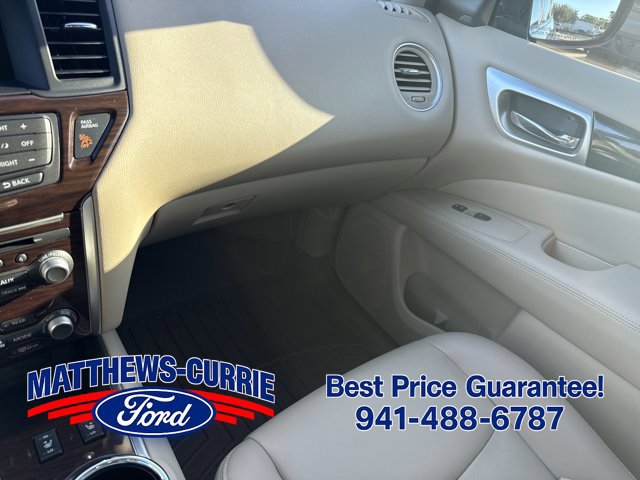 Used 2015 Nissan Pathfinder SL w/ Trailer Tow Package FWD image 24