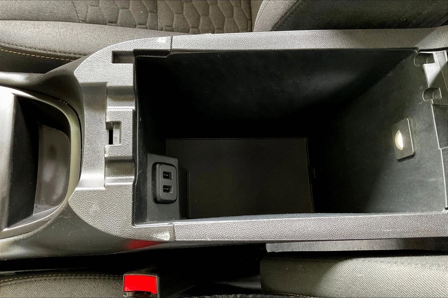 Used 2018 Chevrolet Equinox LT w/ LT Infotainment Plus Package image 16