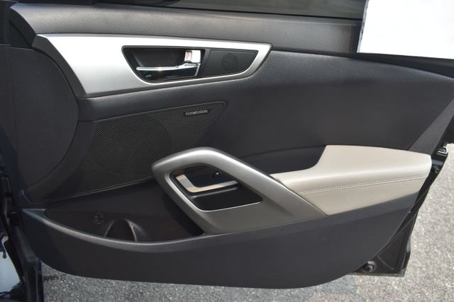Used 2012 Hyundai Veloster w/ Style Pkg FWD image 36
