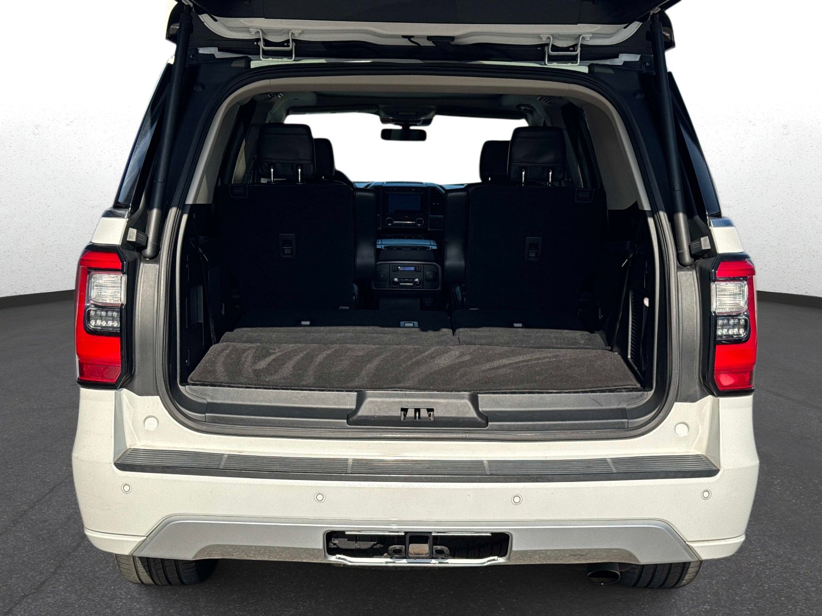 Used 2020 Ford Expedition Platinum AWD/4WD image 11