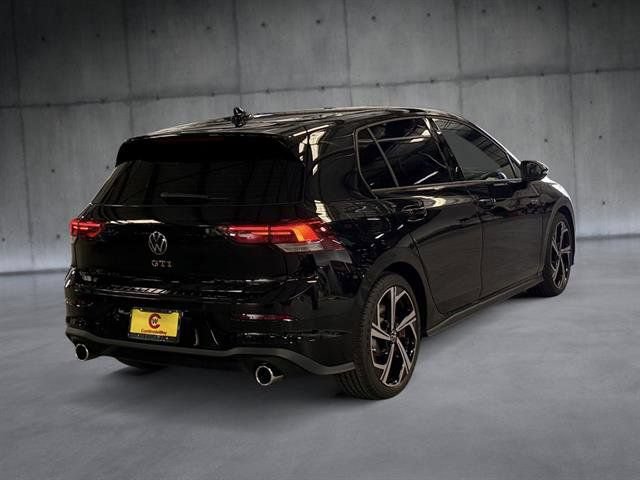 New 2025 Volkswagen GTI SE FWD image 5