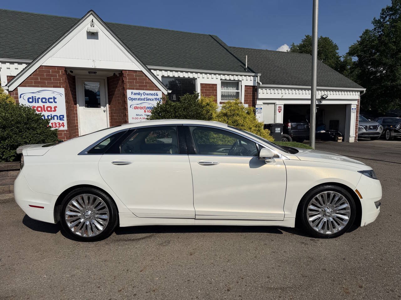 Used 2013 Lincoln MKZ AWD image 7