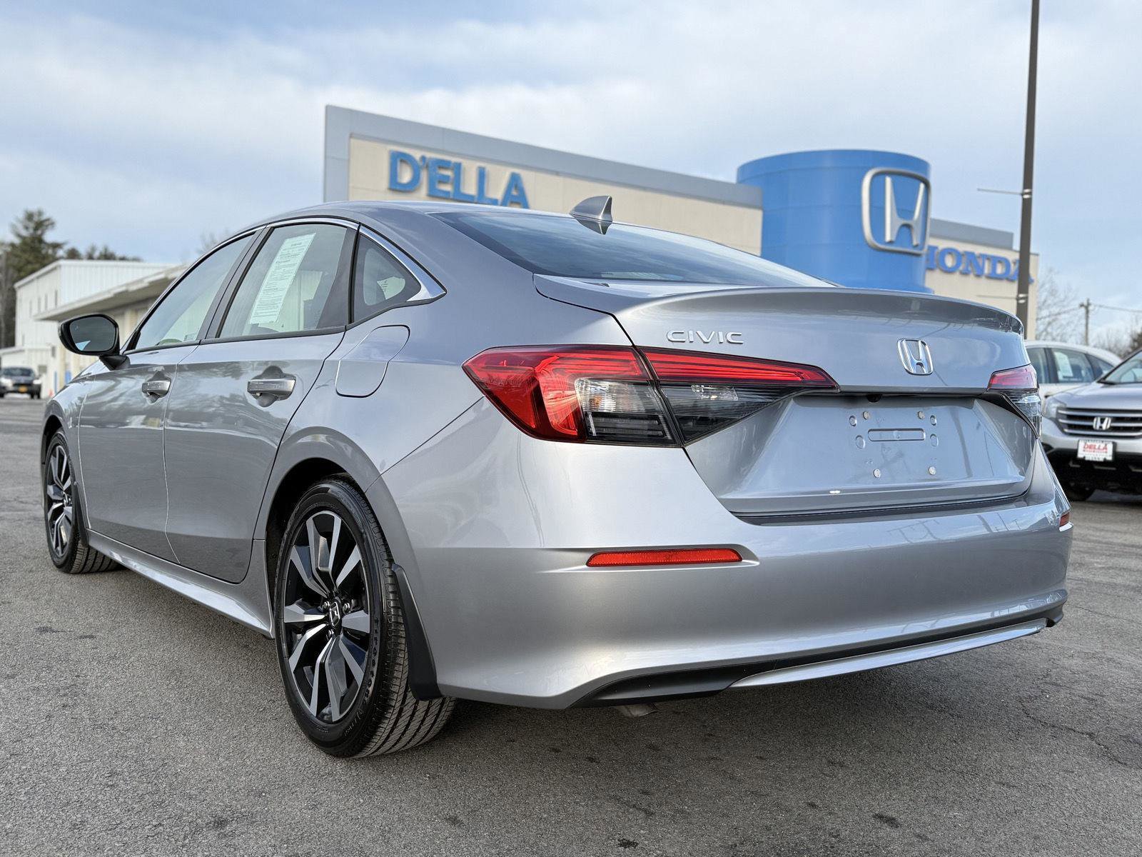 Certified 2023 Honda Civic EX image 7