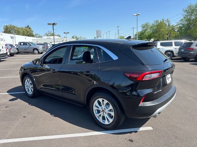 Used 2023 Ford Escape Active FWD image 4