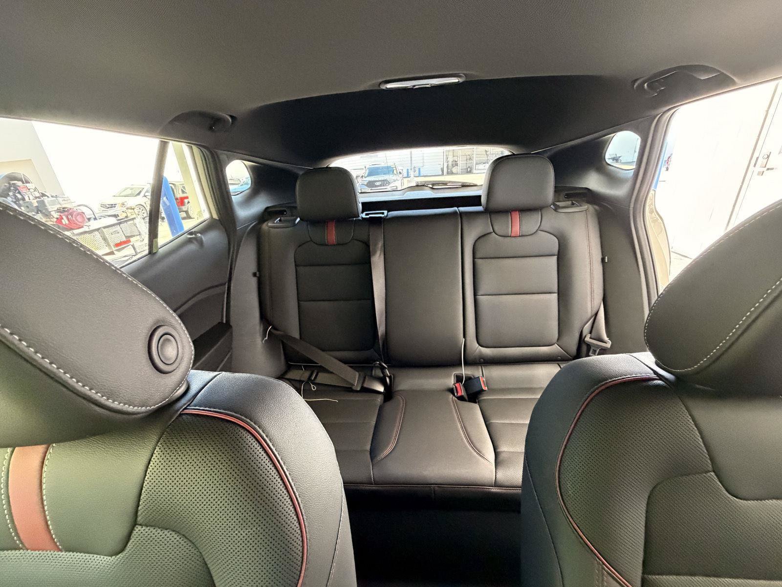 New 2026 Chevrolet Trax RS w/ Sunroof Package FWD image 20