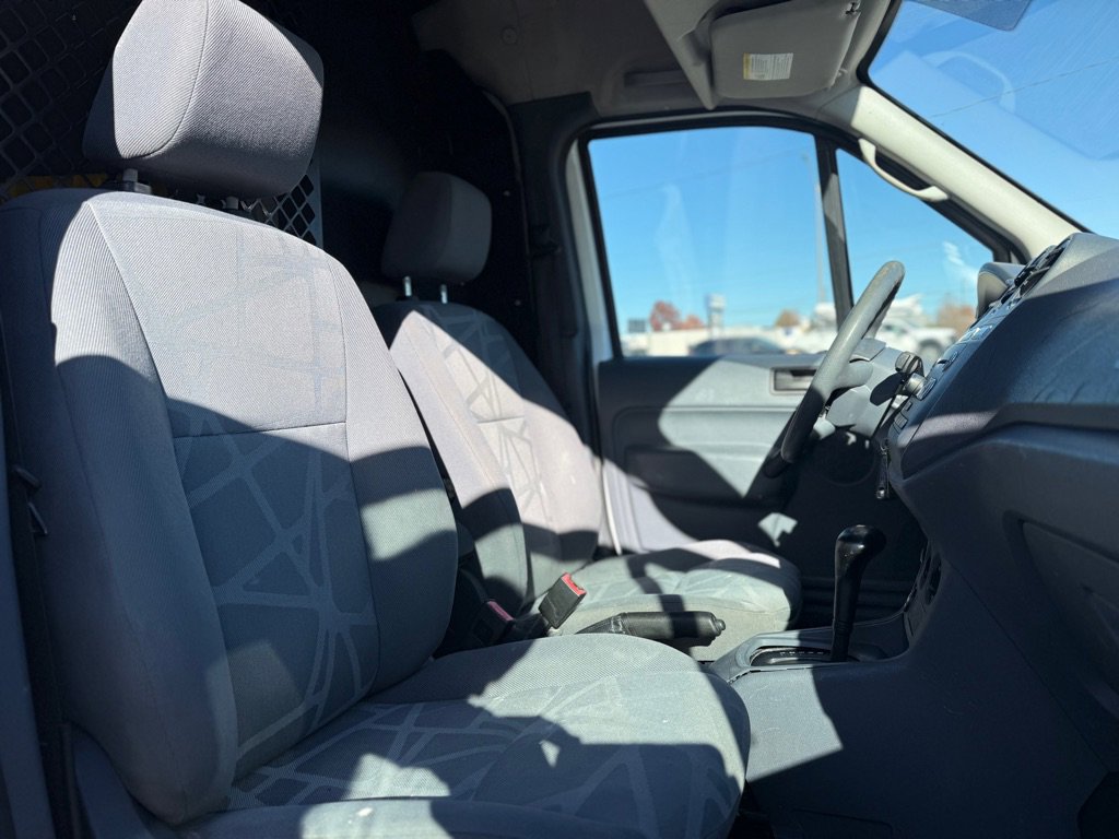 Used 2013 Ford Transit Connect XLT image 11