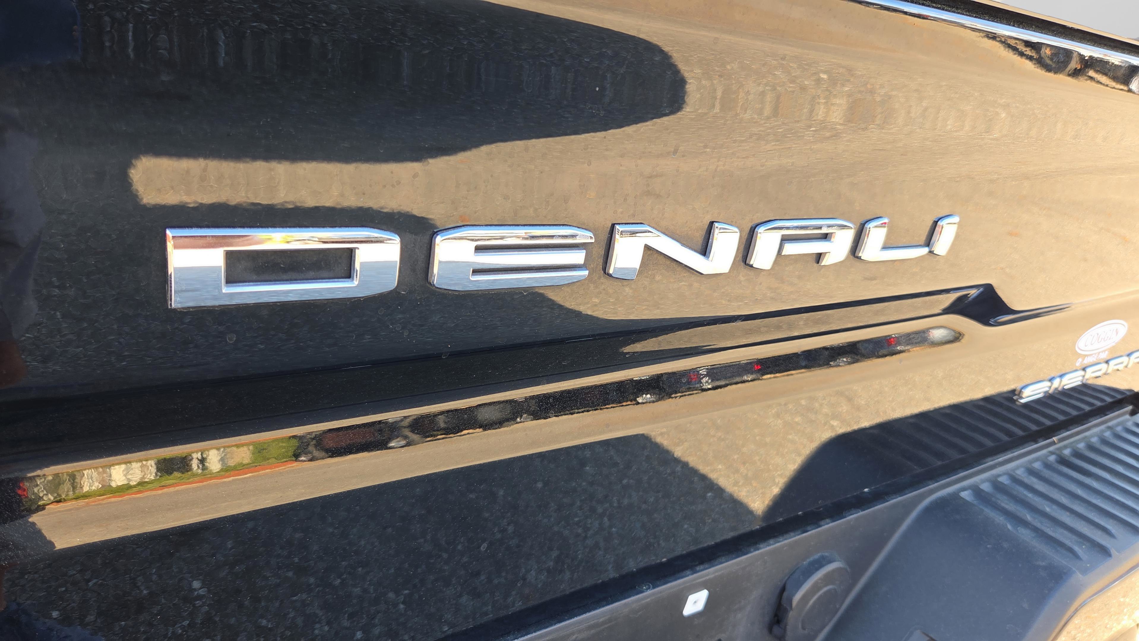 Certified 2023 GMC Sierra 1500 Denali Ultimate image 34