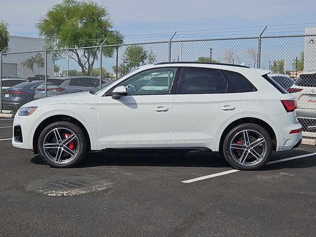Used 2024 Audi Q5 e Premium Plus w/ Premium Plus Package AWD/4WD image 9