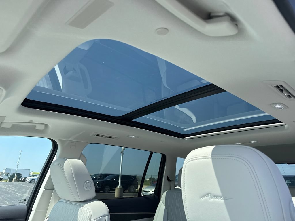 New 2027 Buick Enclave Avenir AWD/4WD image 26