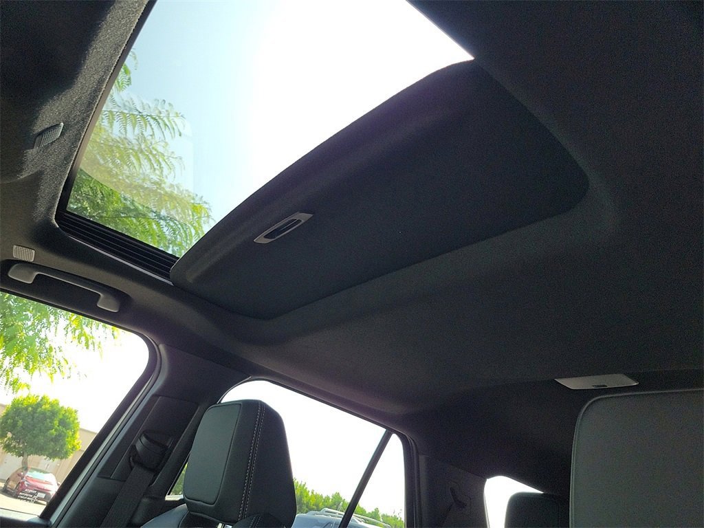 Used 2025 Toyota 4Runner Limited image 20