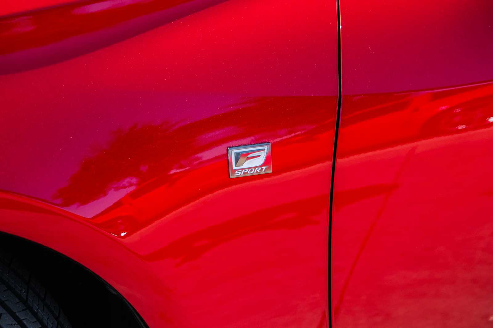 Used 2019 Lexus RC 350 F Sport w/ Accessory Package RWD image 3