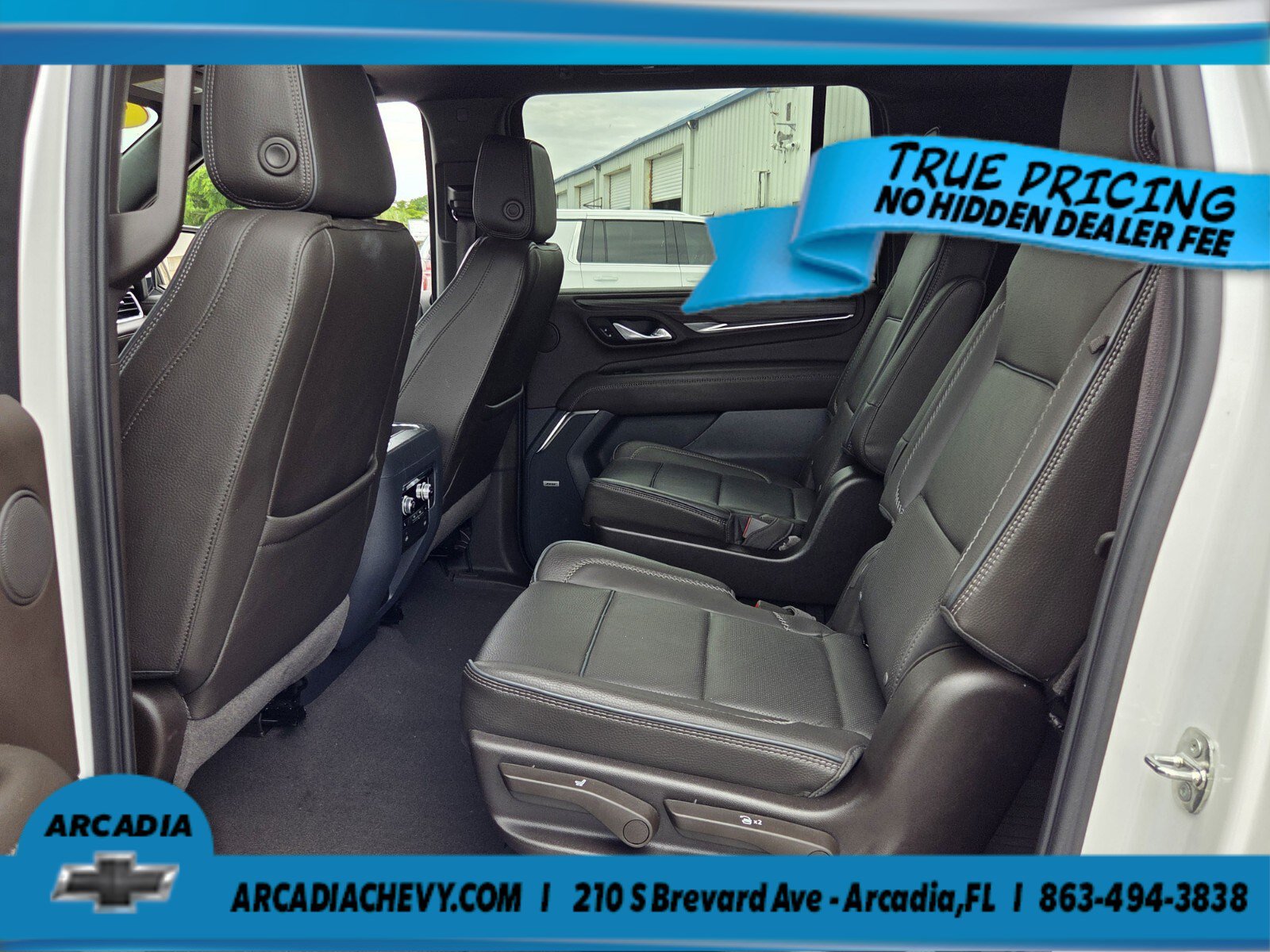 Used 2023 GMC Yukon XL Denali w/ Max Trailering Package AWD/4WD image 10