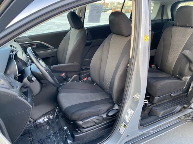 Used 2012 MAZDA MAZDA5 Sport FWD image 15