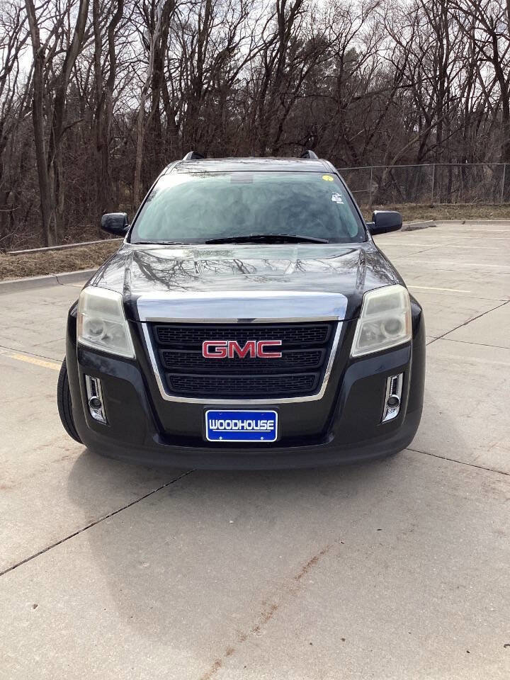Used 2011 GMC Terrain SLT image 3