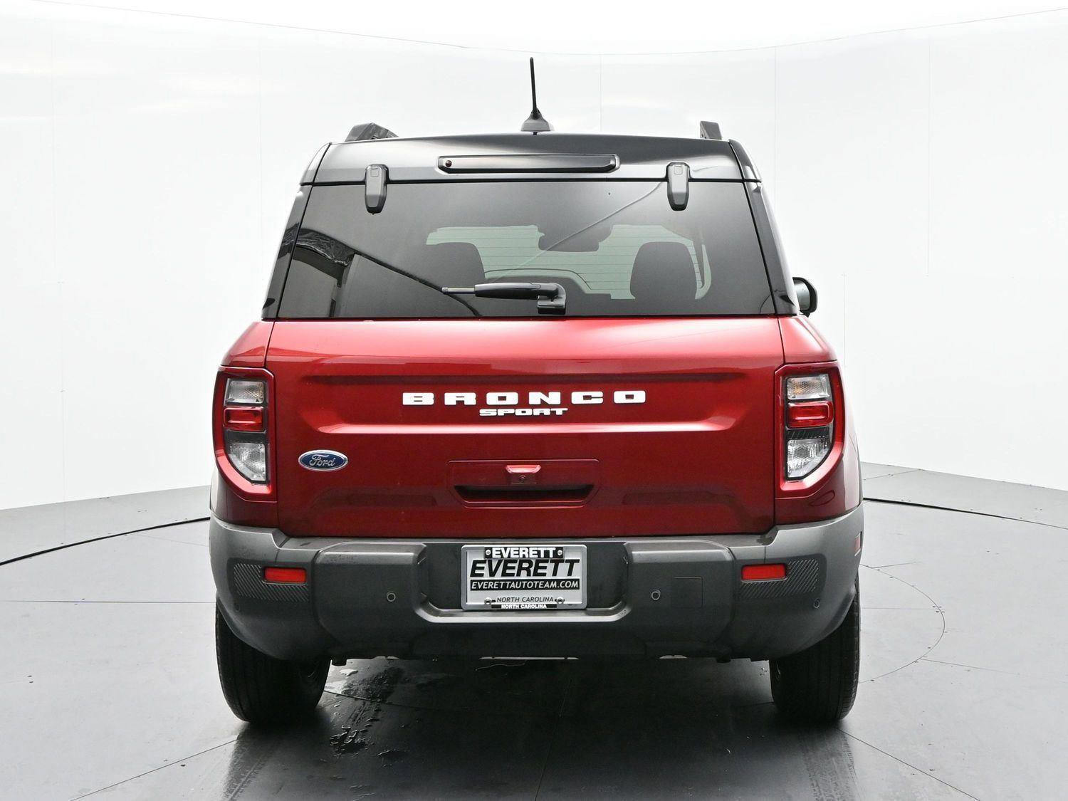 Used 2025 Ford Bronco Sport Outer Banks w/ Outer Banks Tech Package+ AWD/4WD image 6