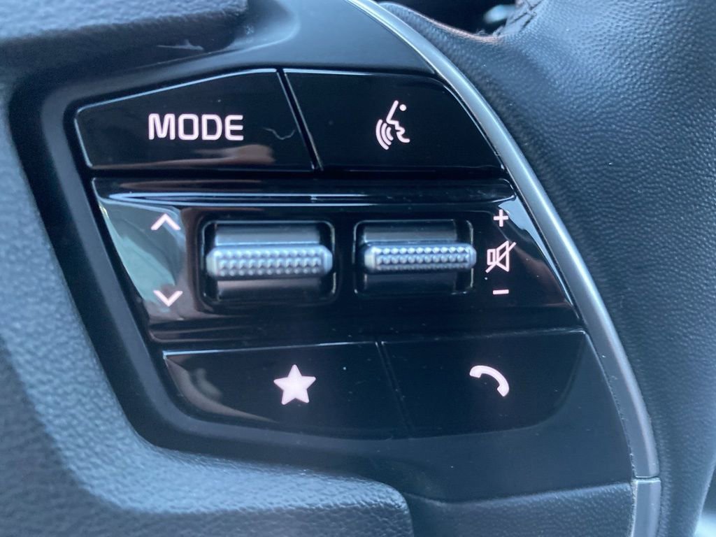 Used 2022 Kia EV6 Wind image 28