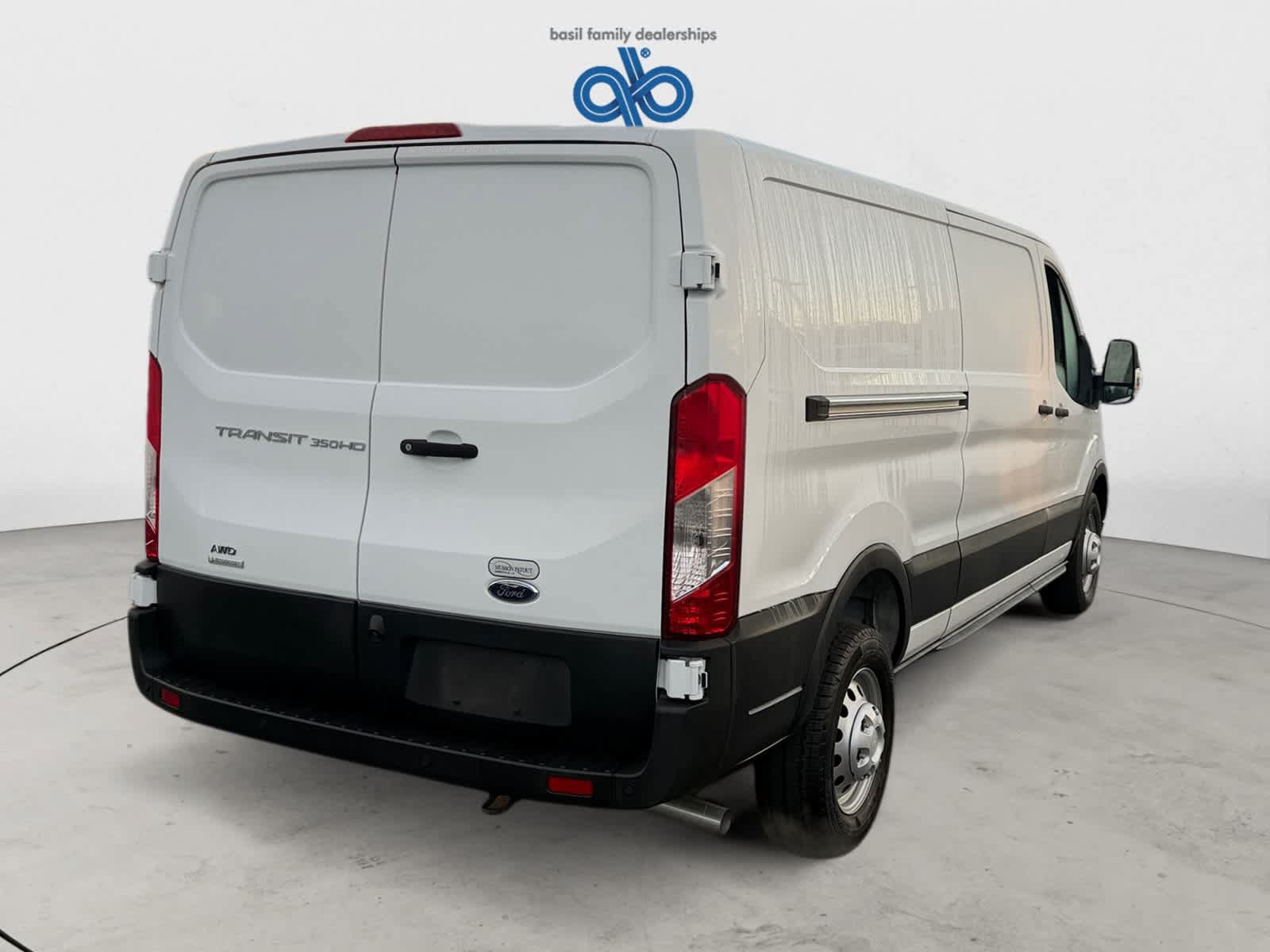 Used 2025 Ford Transit 350 148 Low Roof AWD w/ Load Area Protection Package image 6
