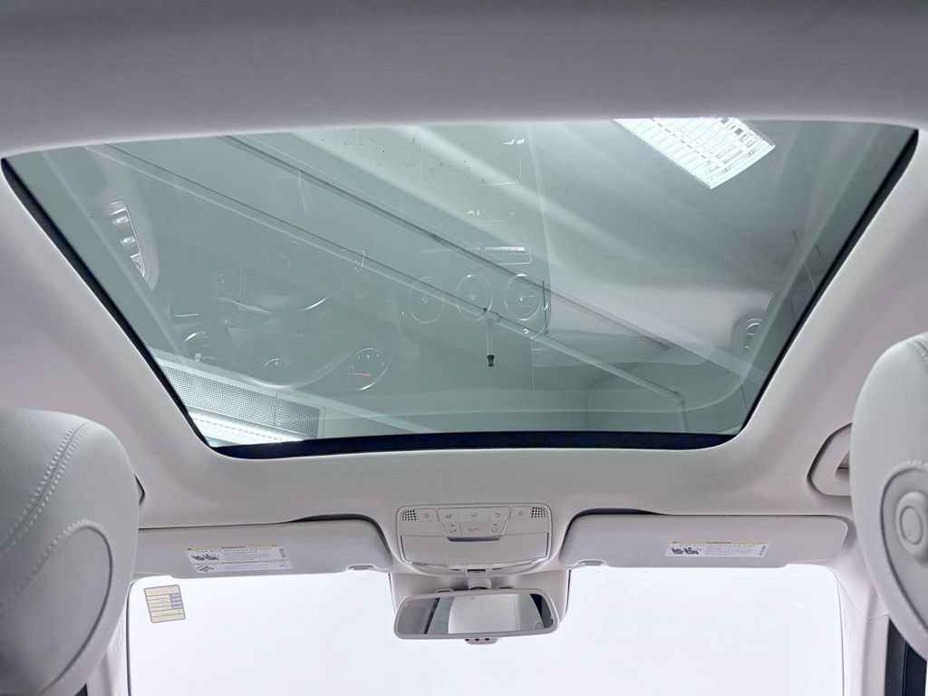 Used 2019 Mercedes-Benz GLC 300 image 22