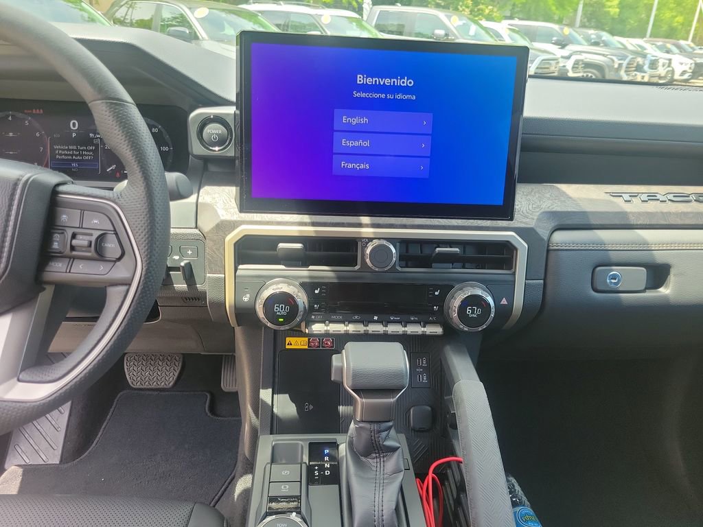 Used 2025 Toyota Tacoma Limited AWD/4WD image 24