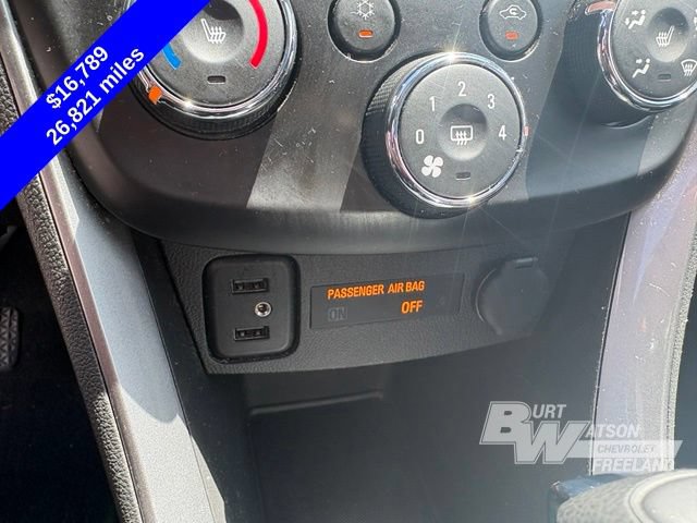 Used 2021 Chevrolet Trax LT w/ Premium Seat Package AWD/4WD image 20