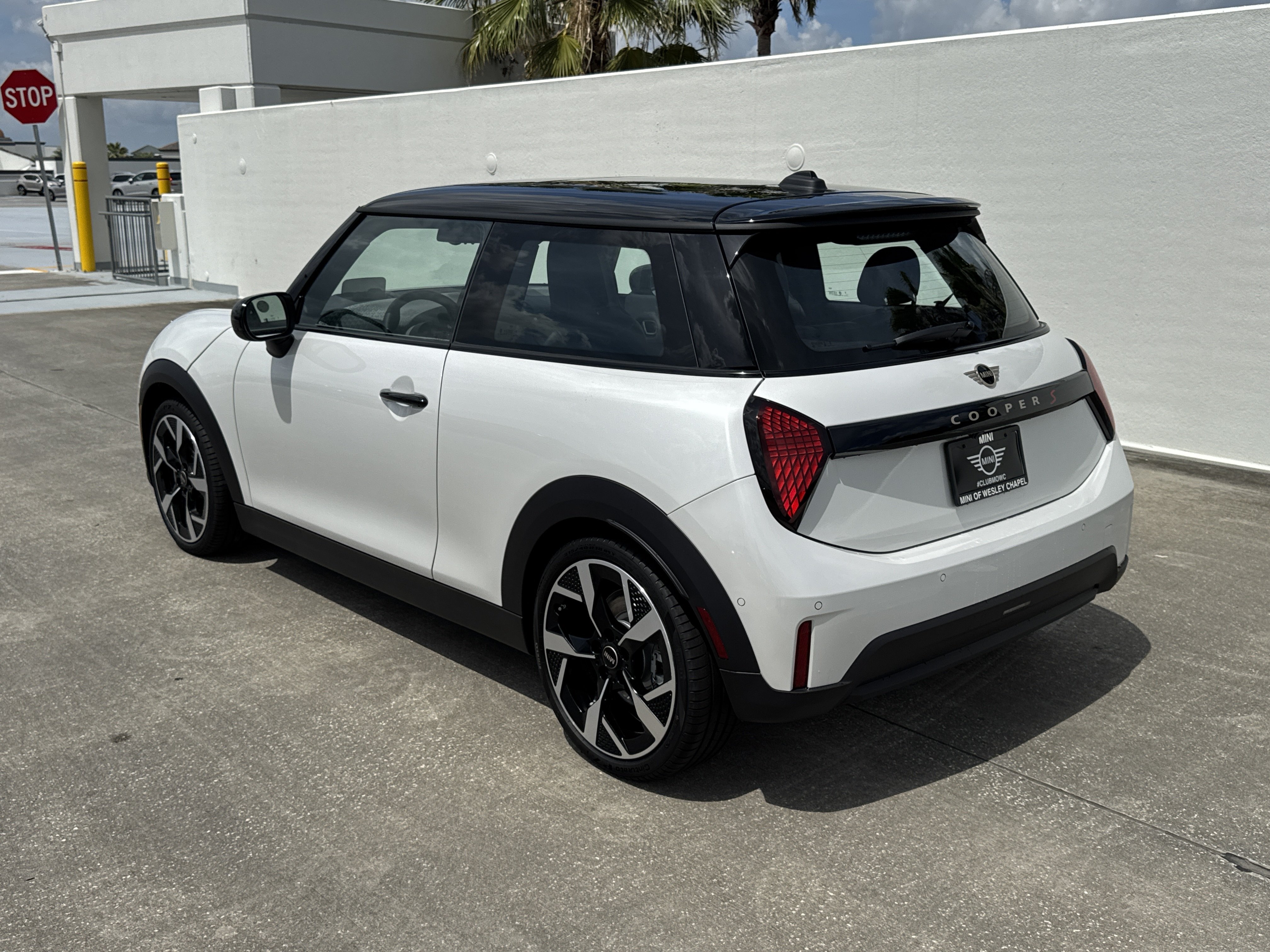 New 2026 MINI Cooper S FWD image 5
