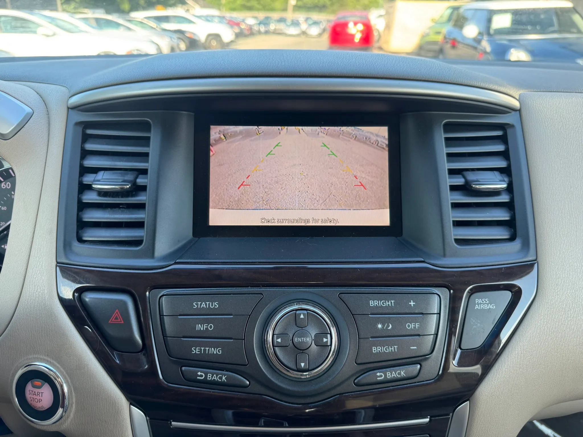 Used 2013 Nissan Pathfinder SL w/ SL Premium Pkg FWD image 19