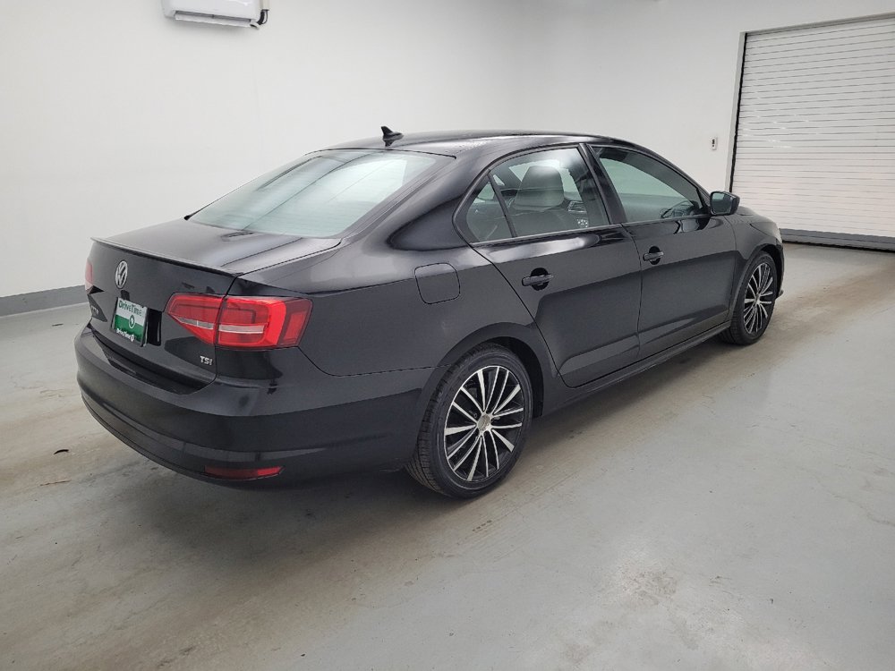 Used 2015 Volkswagen Jetta Sport FWD image 10