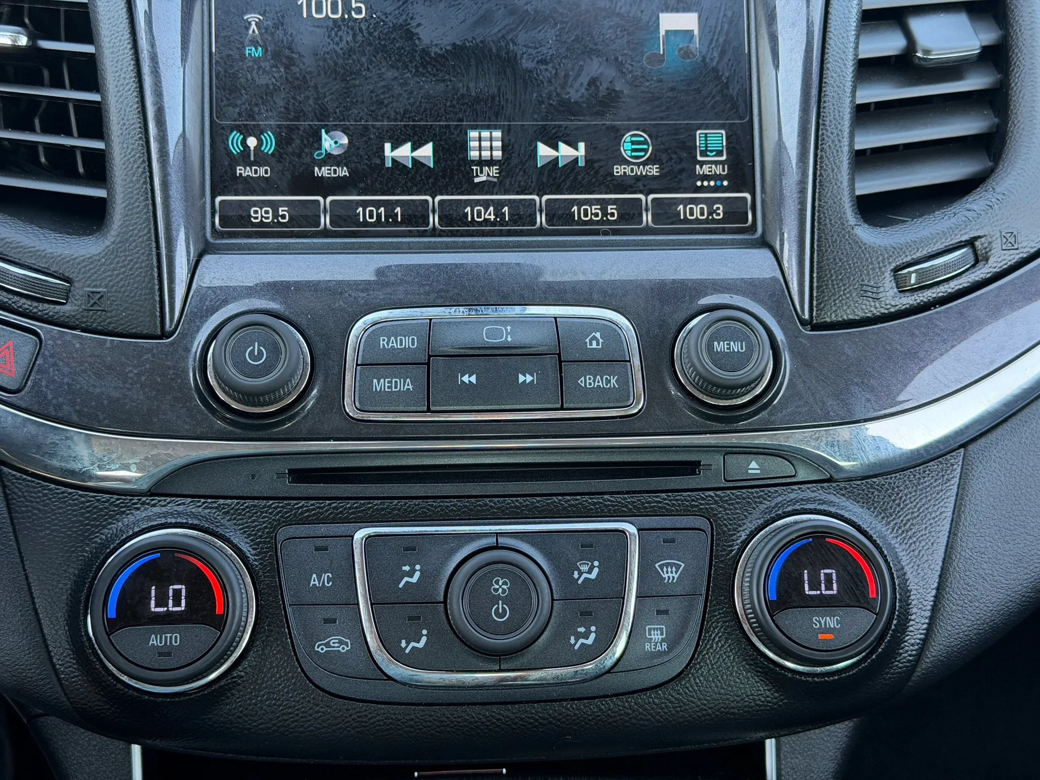 Used 2020 Chevrolet Impala Premier FWD image 21