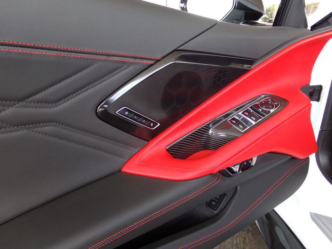 Used 2023 Chevrolet Corvette Z06 w/ 3LZ 70th Anniversary w/ Stealth Interior Trim Package image 20