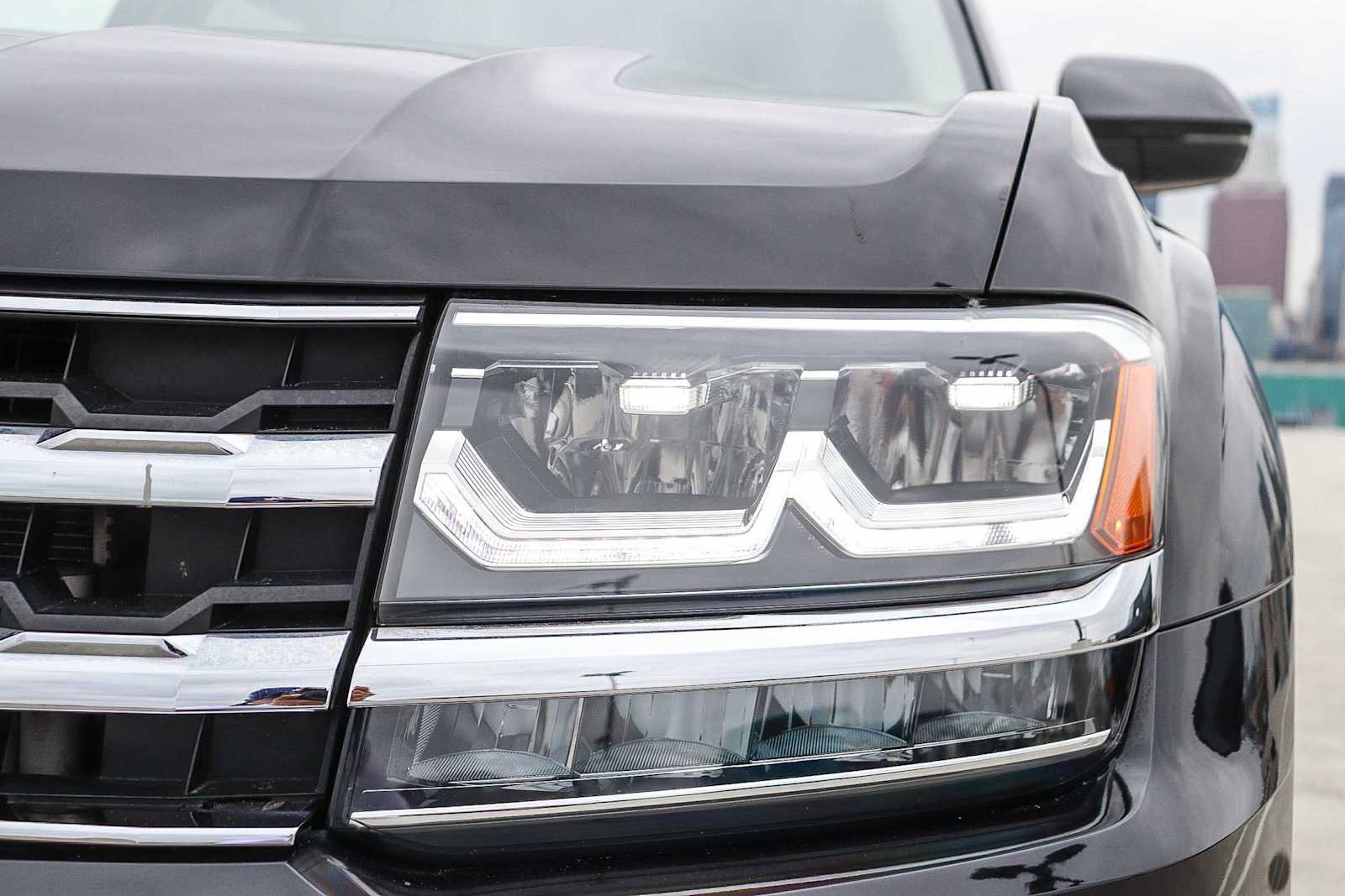 Used 2019 Volkswagen Atlas SE w/ Panoramic Sunroof Package AWD/4WD image 7