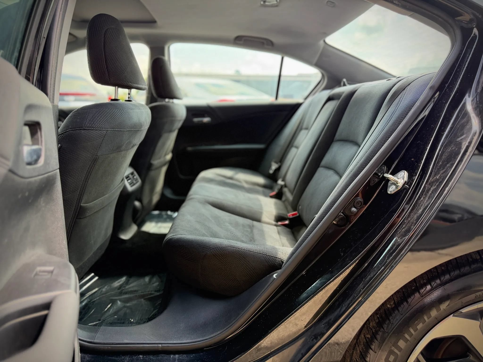 Used 2017 Honda Accord EX image 15