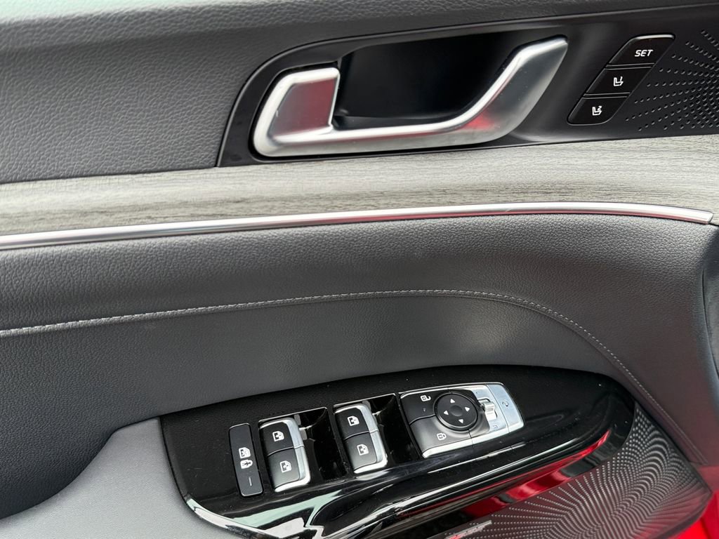 Used 2025 Kia K5 EX image 11