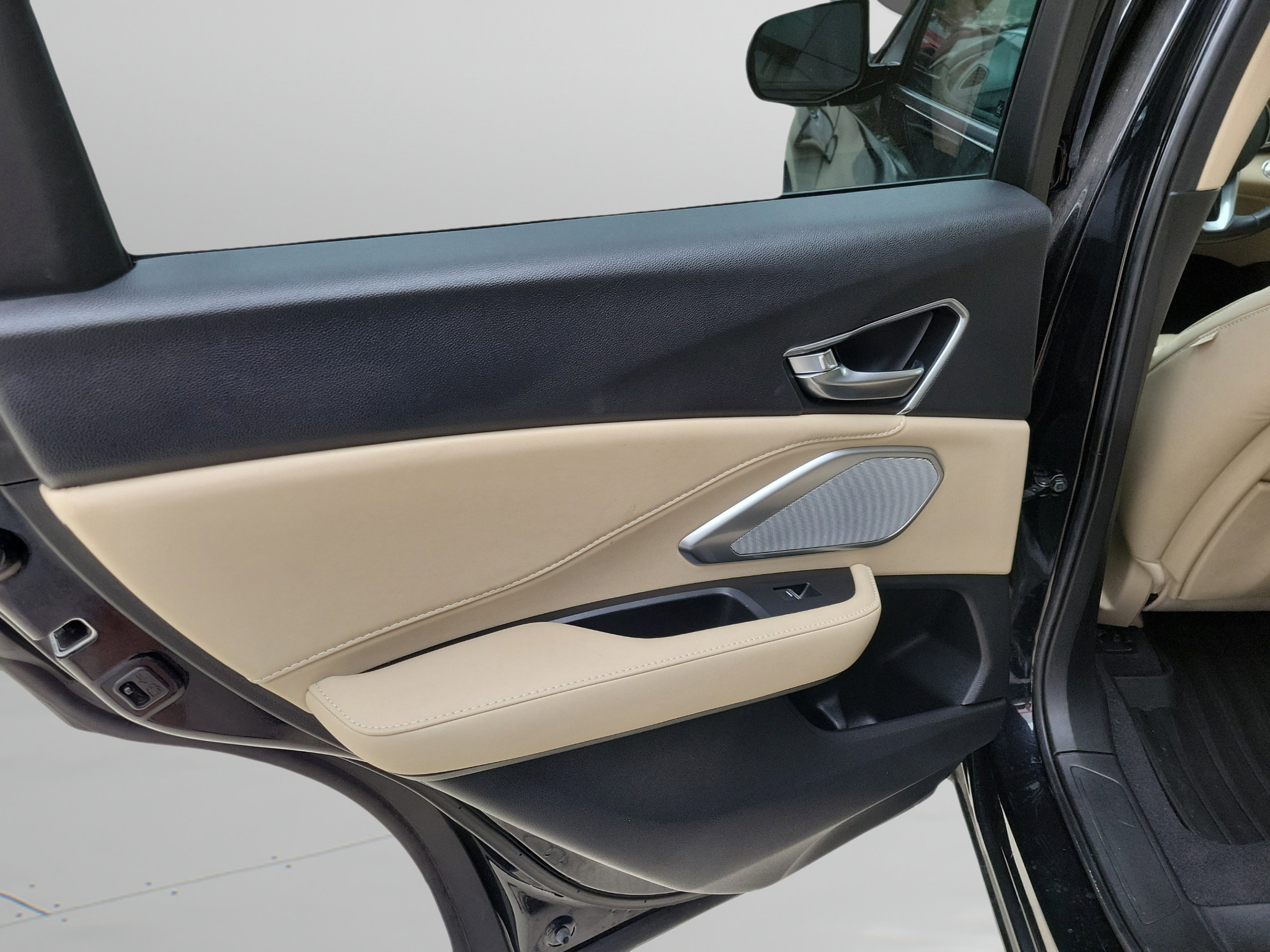 Used 2023 Acura RDX FWD w/ Technology Package image 10