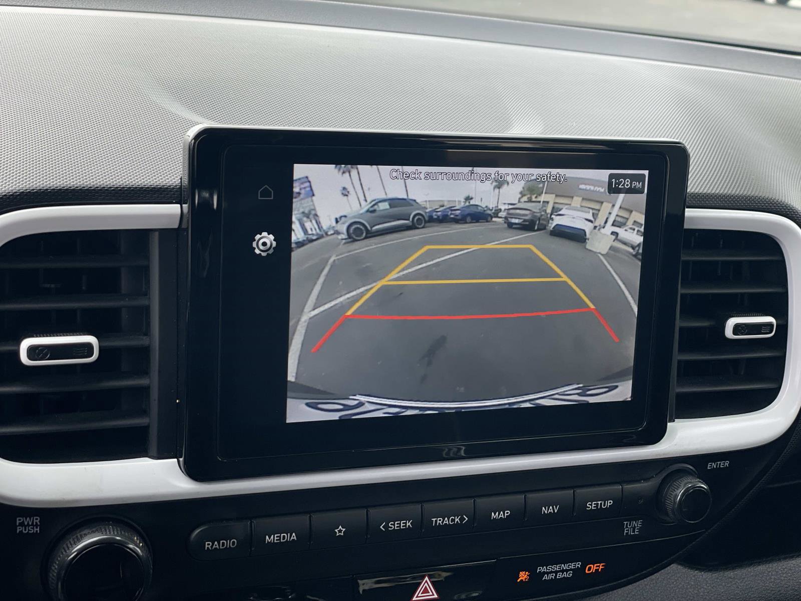 Certified 2023 Hyundai Venue Limited image 13