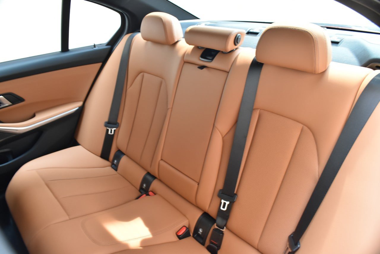 Used 2026 BMW M340i Sedan RWD image 17