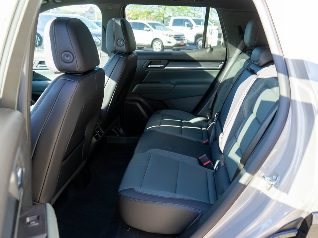 New 2026 GMC Terrain AT4 AWD/4WD image 13
