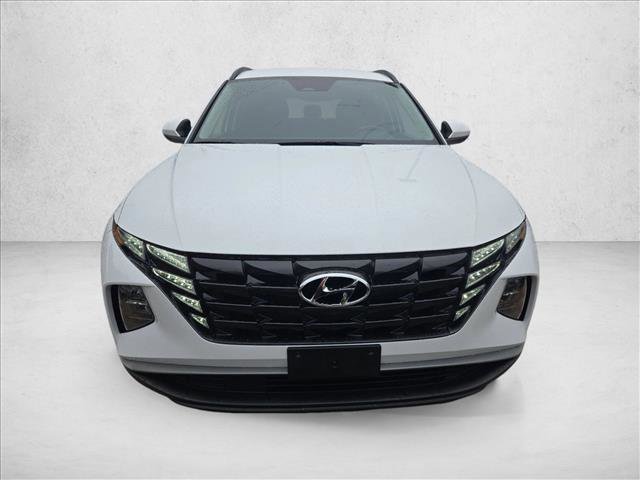 Used 2024 Hyundai Tucson SEL FWD image 2