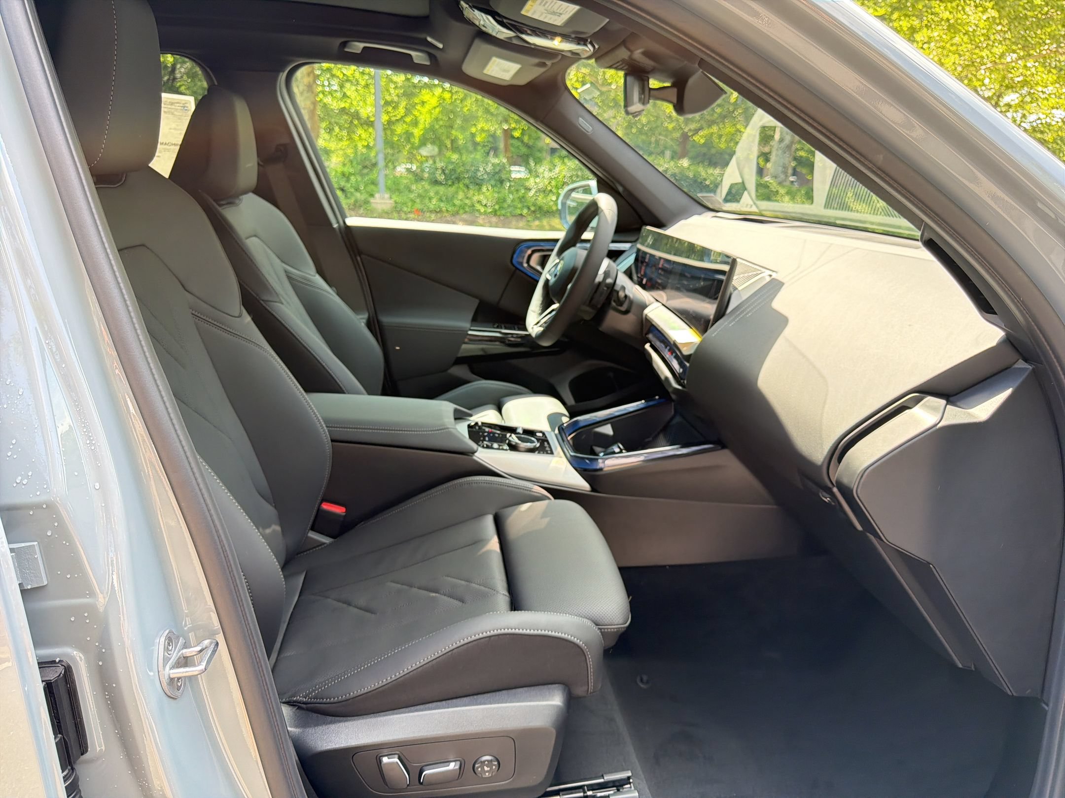 Used 2026 BMW X3 xDrive30i w/ Premium Package AWD/4WD image 31