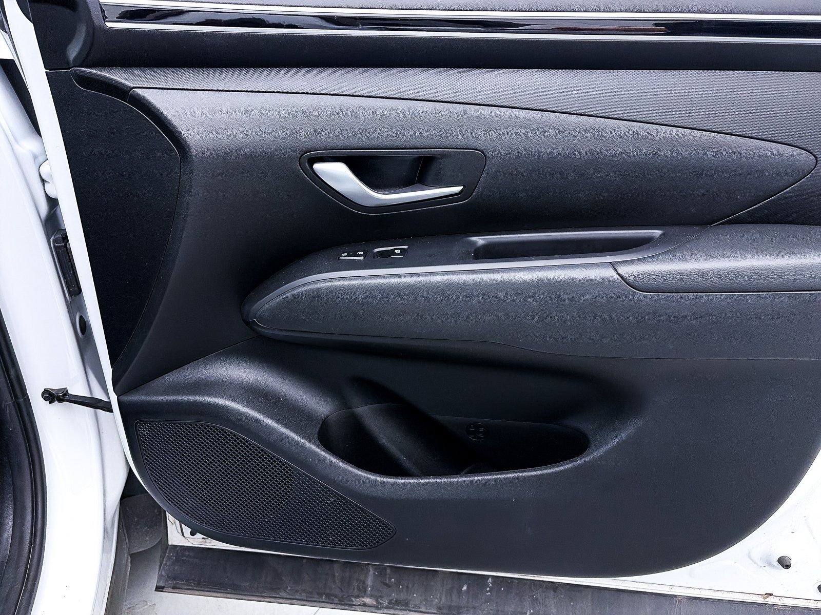 Used 2022 Hyundai Santa Cruz SEL image 33