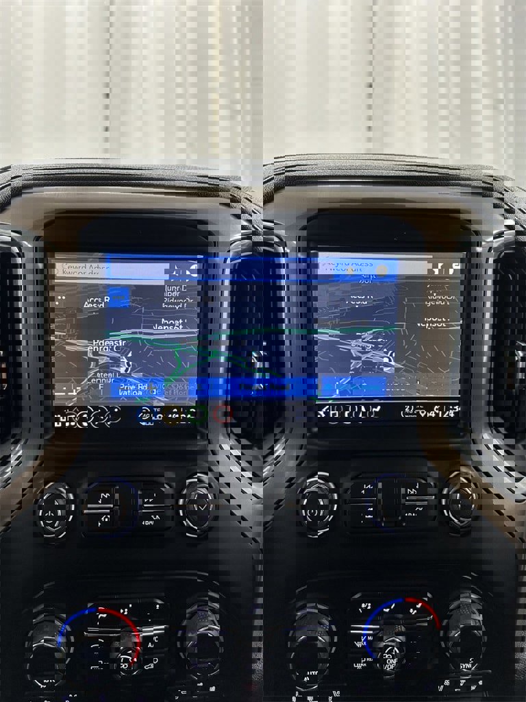Used 2023 Chevrolet Silverado 3500 High Country image 26