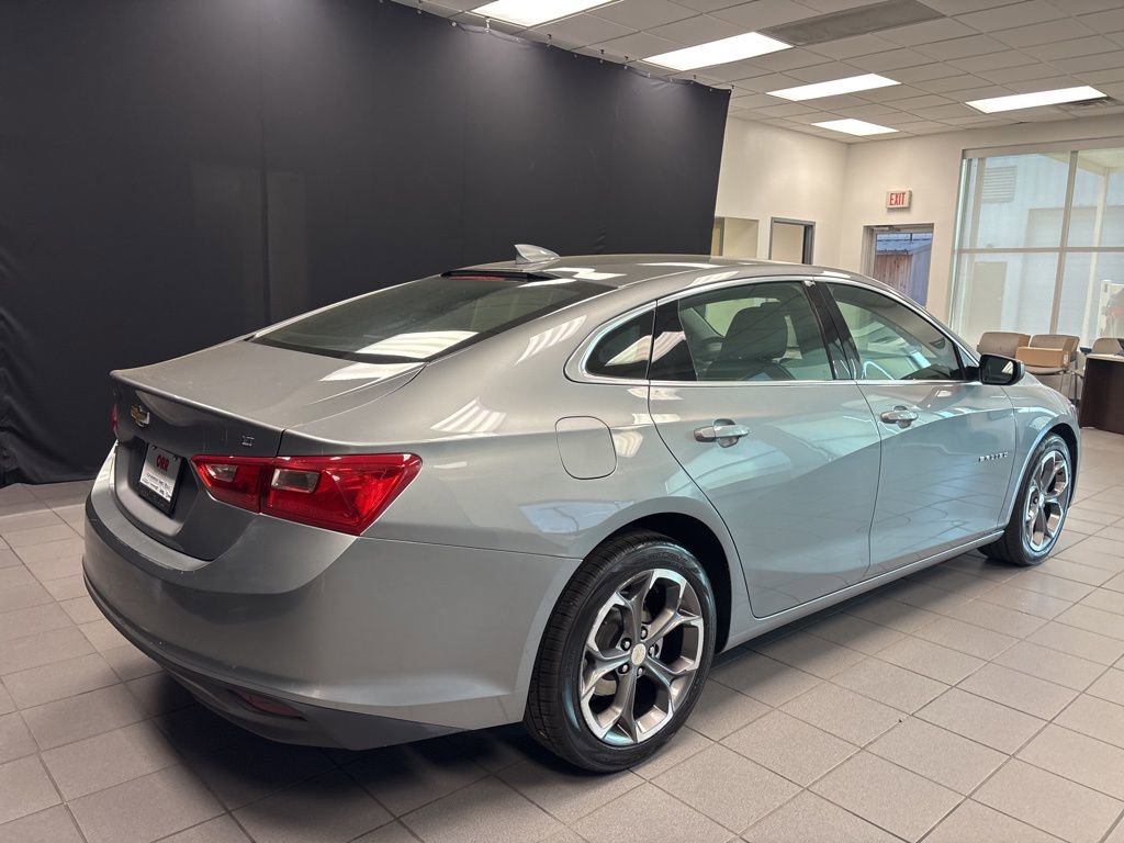 Used 2023 Chevrolet Malibu LT image 19