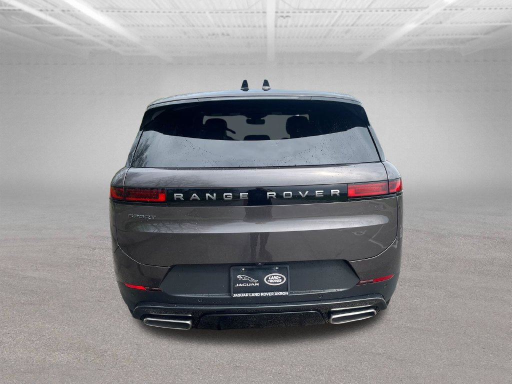 New 2026 Land Rover Range Rover Sport SE AWD/4WD image 4