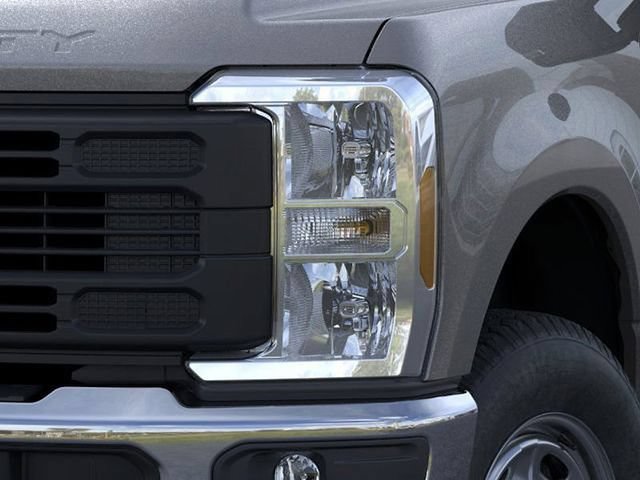 New 2026 Ford F250 XL w/ XL Driver Assist Package AWD/4WD image 18