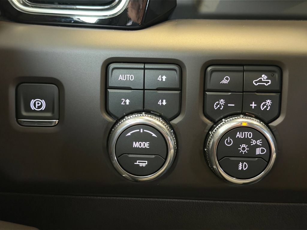 Used 2026 GMC Sierra 2500 Denali w/ Denali Reserve Package AWD/4WD image 26