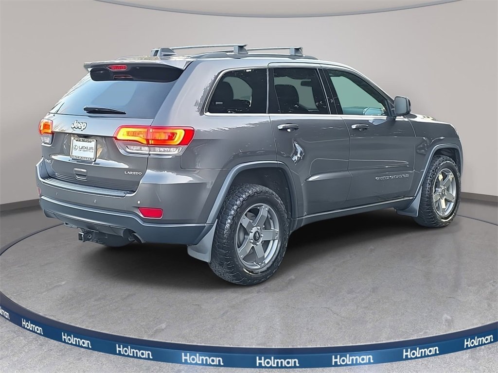 Used 2018 Jeep Grand Cherokee Laredo image 6