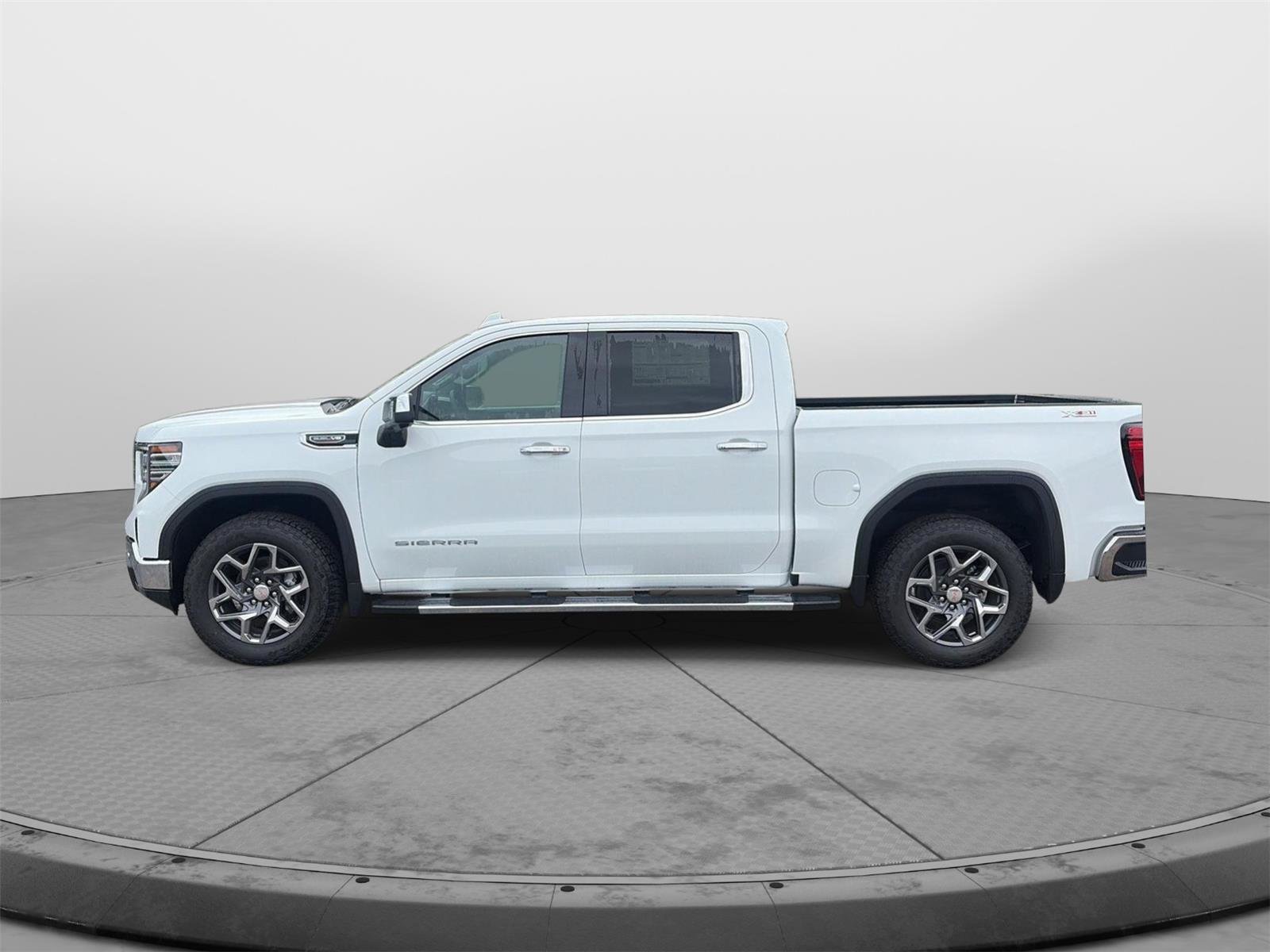 New 2026 GMC Sierra 1500 SLT w/ SLT Premium Plus Package AWD/4WD image 4