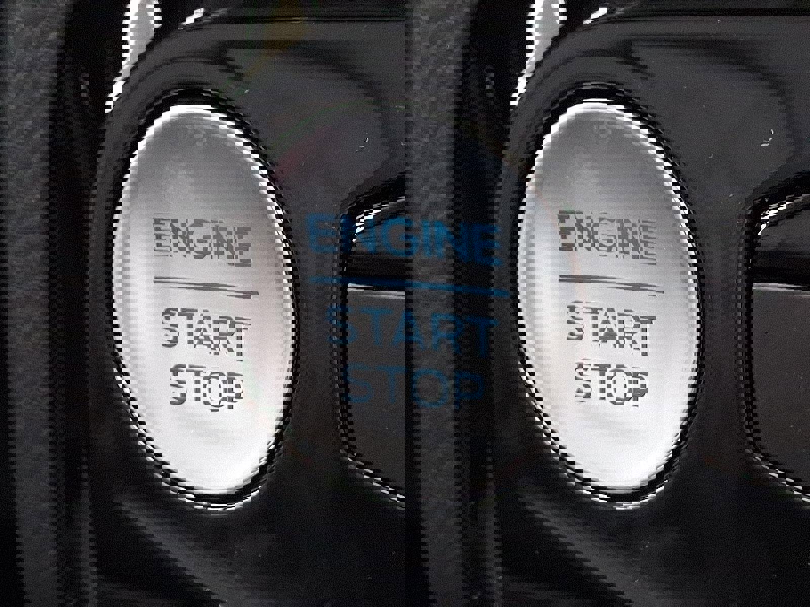 Used 2024 Ford Escape SE w/ PHEV Premium Package image 20