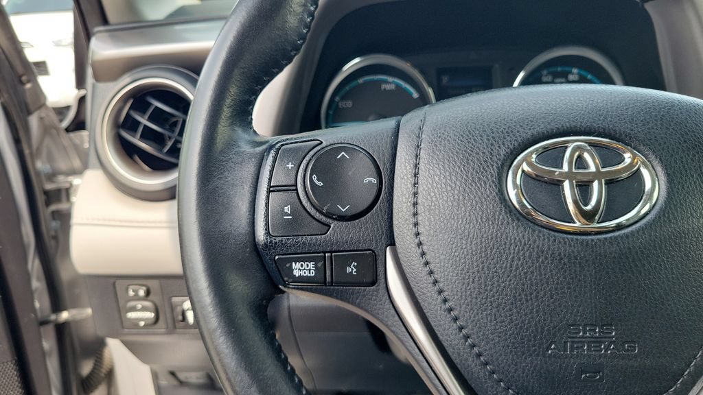 Used 2017 Toyota RAV4 XLE w/ Convenience Package AWD/4WD image 18
